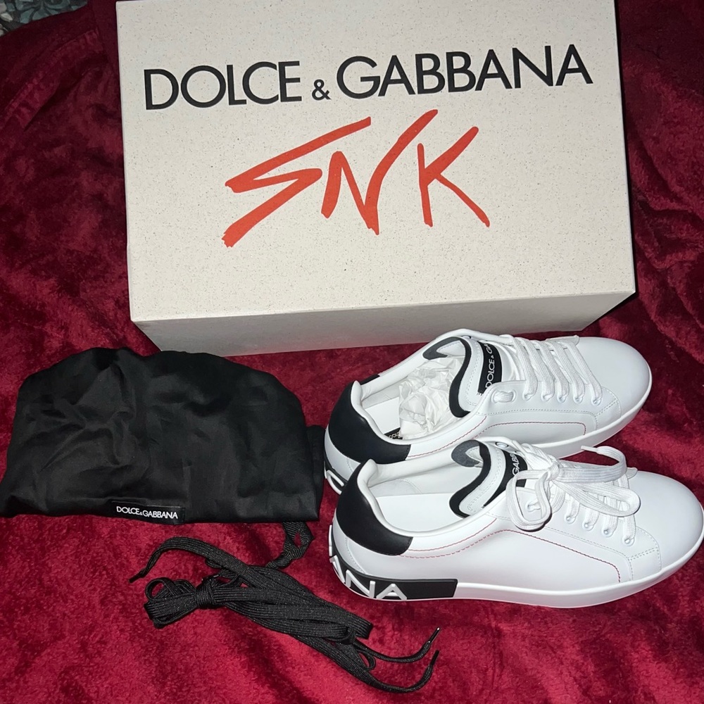 Dolce Gabbana Portofino Sneakers Bianca. Men size 7. Brand new. Never worn